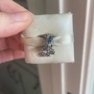 Pandora charm moon 🌙